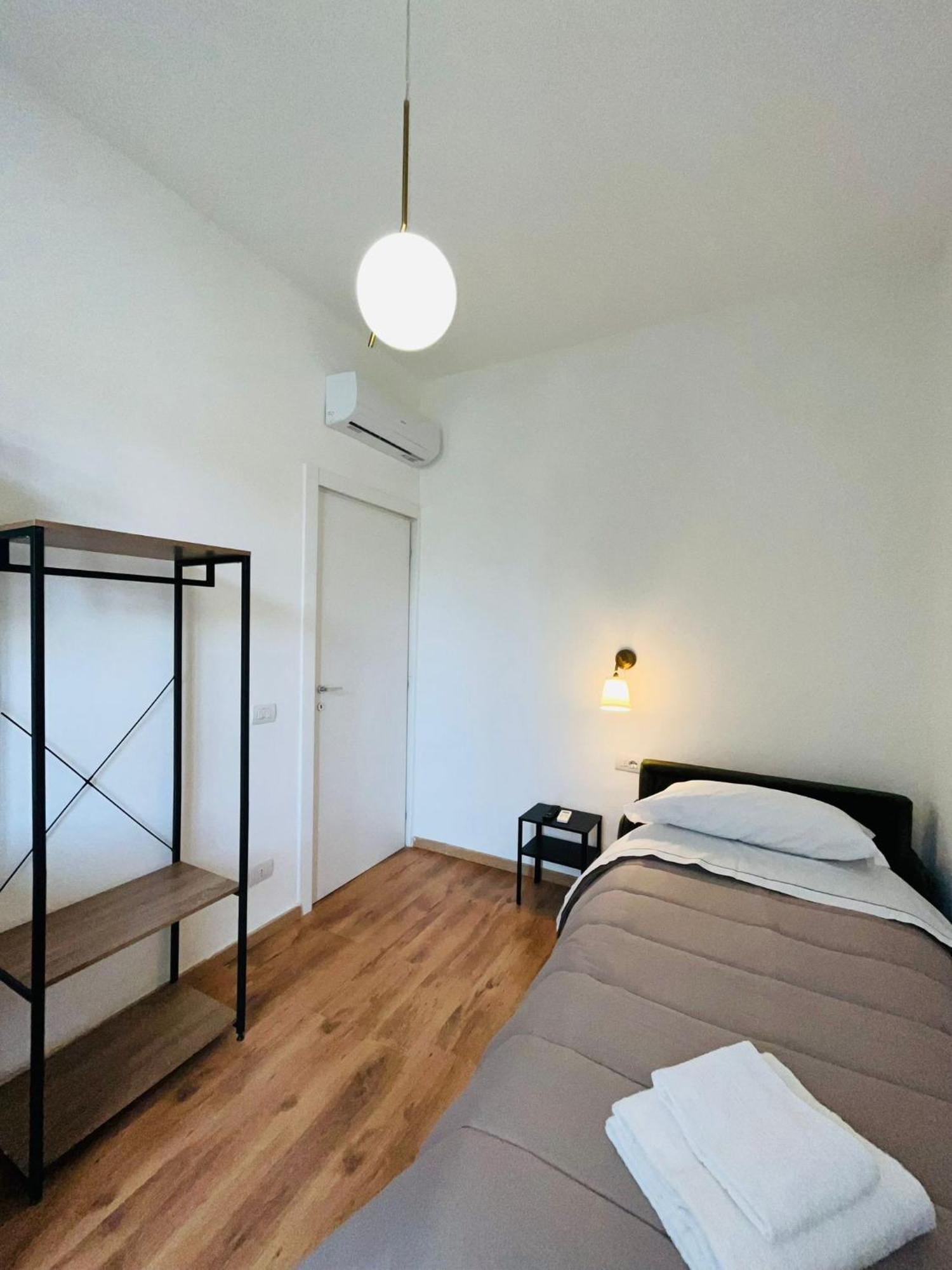 Oriani Bnb Bed & Breakfast Firenze Bagian luar foto