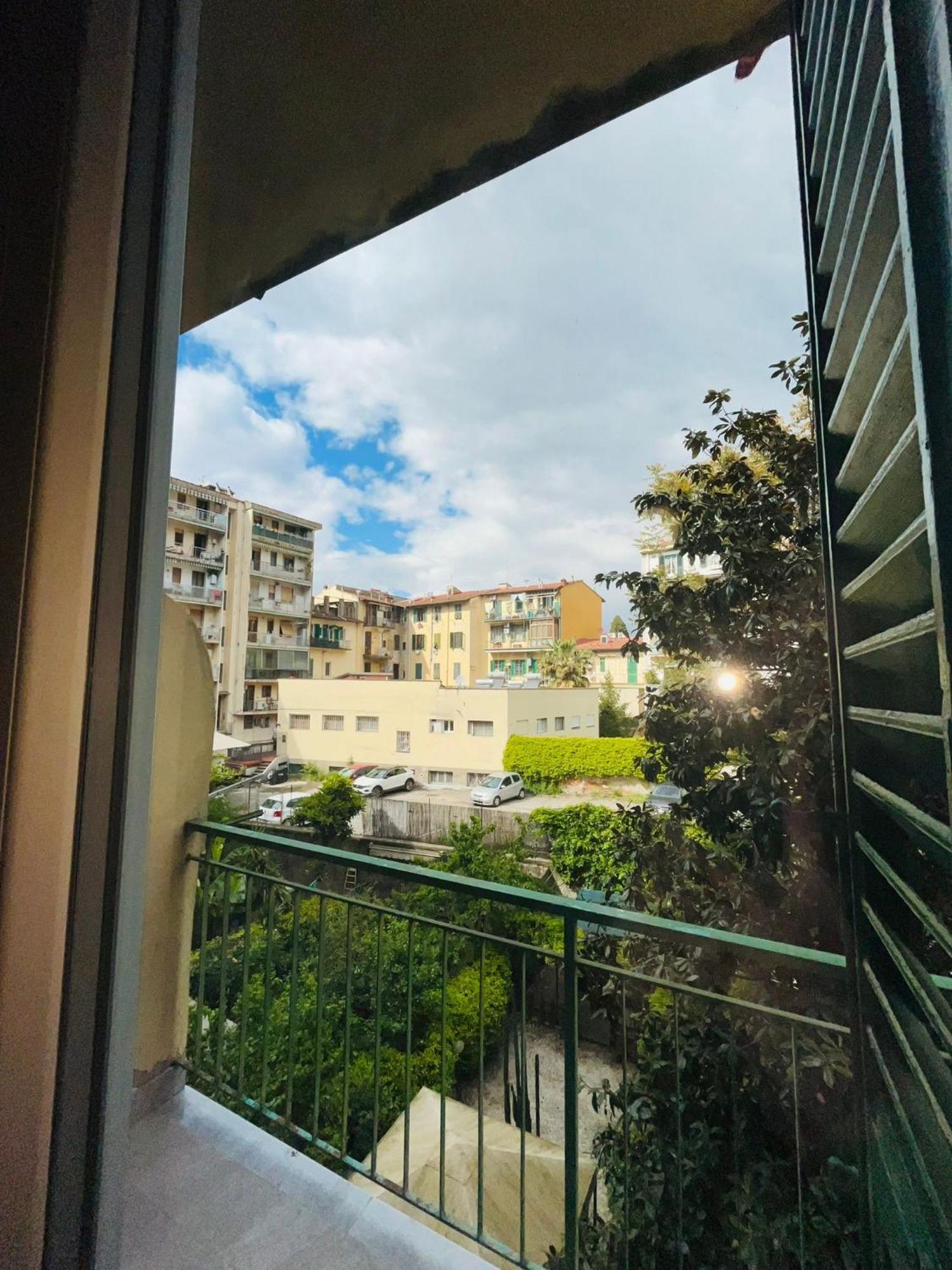 Oriani Bnb Bed & Breakfast Firenze Bagian luar foto